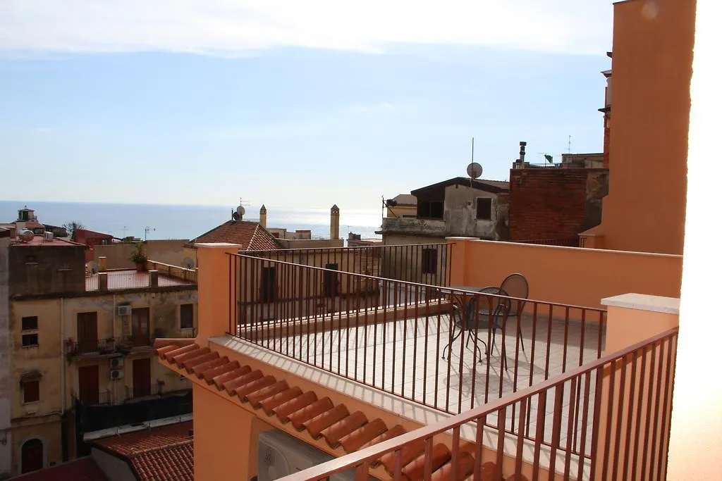 Residence Circe Taormina Aparthotel